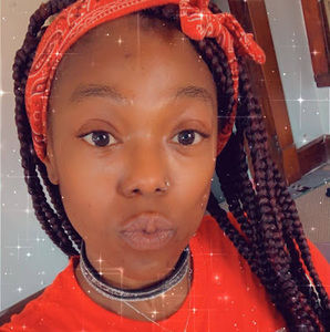 Meet your Posher, Denay